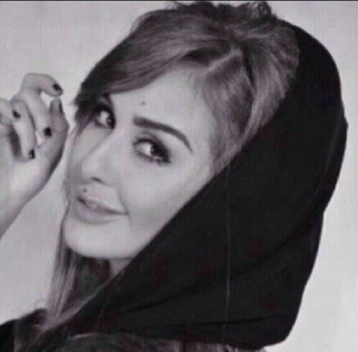 ‏‏‏‏‏‏‏‏‏مدلعه في ذرا شيخن مدلعني..♡