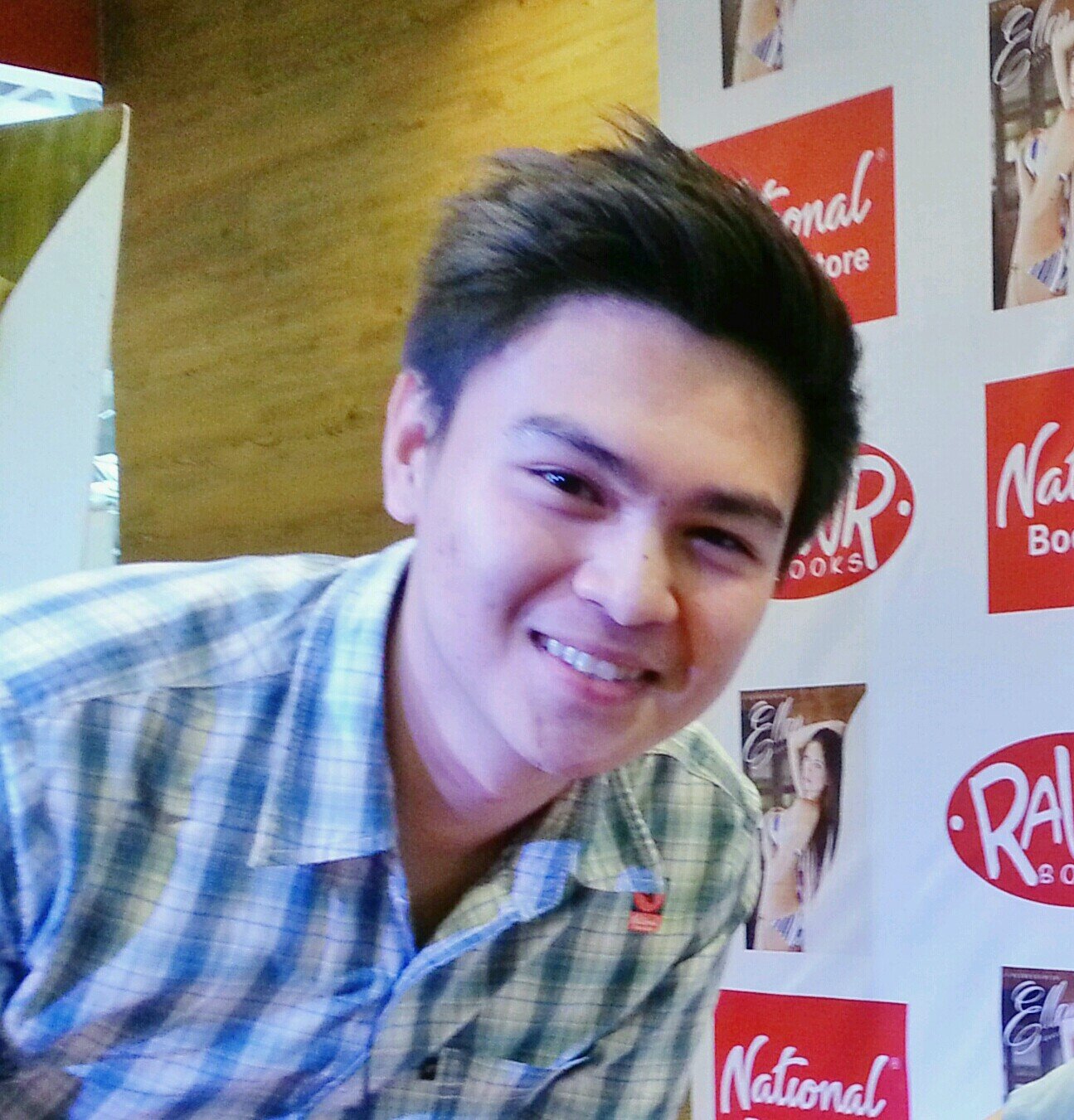 Nico Ivan | 24 | Otaku | Gamer | Programmer