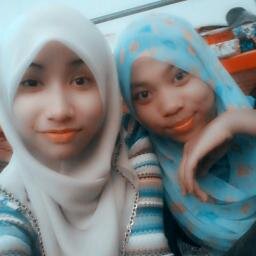 hye.. Im wada.. 14 y/o.. SMKSA.. Follow me at: wechat miss_awadah ..