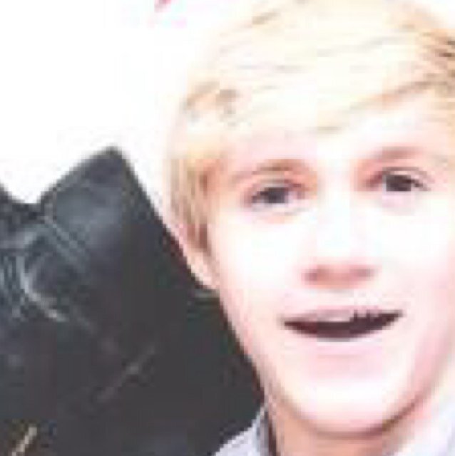 I LOVE NIALL :D