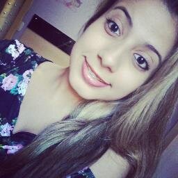 Ela não acreditava em anjos, até se apaixonar por um.