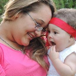 Vicky: sos la única que me das alegría TE AMO HIJA ♥♥♥