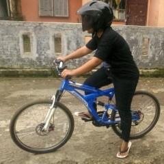 aku percaya bahwa Tuhan selalu bekerja dalam hidupku...
JBu Alwayzz.. ^.^