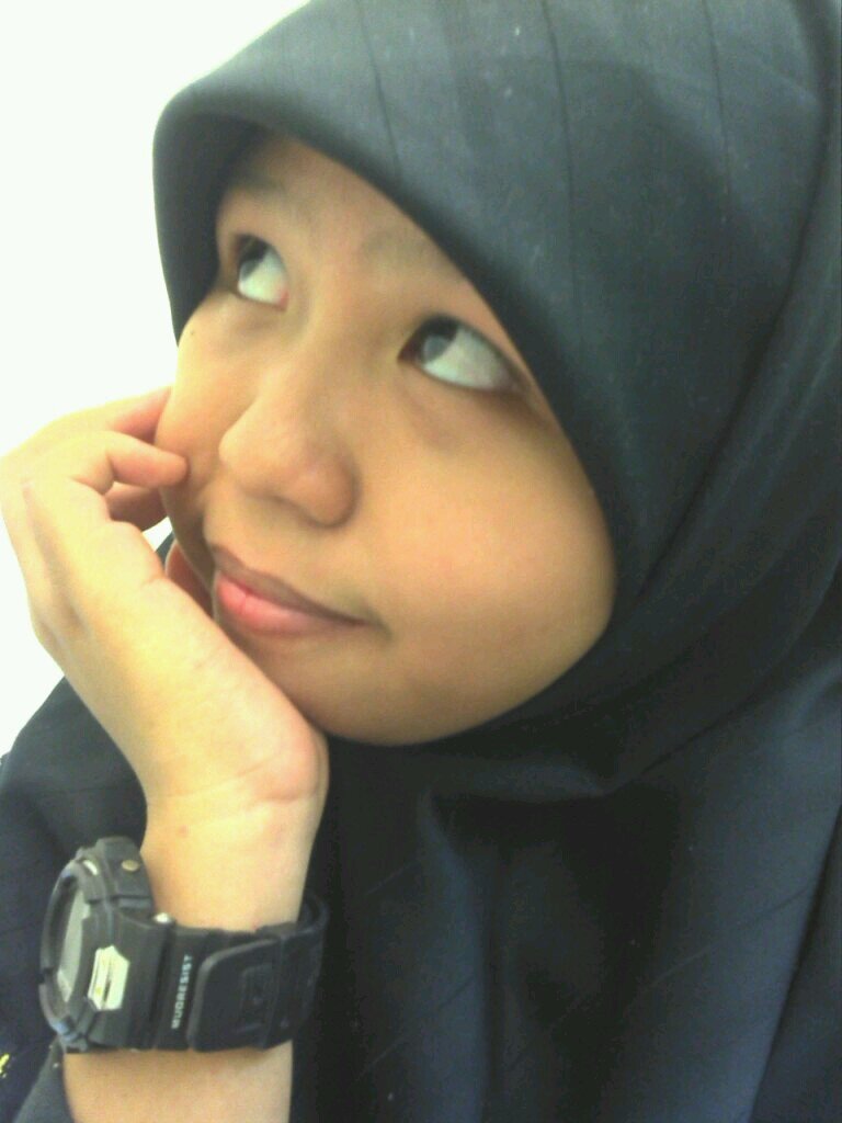 trestaniadewi's profile picture. big is beautifull