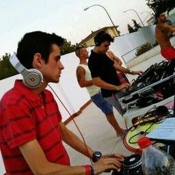 Ghiovazz x Elevendead    (@JUANFR4NN @Elevendead11)