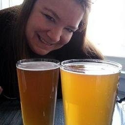 I love beer. I write reviews about beer and love cooking with beer.

http://t.co/6zyqBfyHbt