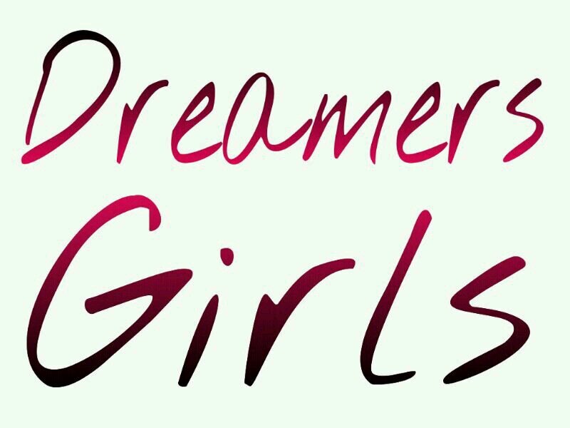 1/6 de dreamers Girls . La musica como forma de vida ... No poder vivir sin ella . Tener a los mejores modelos de referencia @Aurynoficial