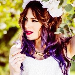 #Tinista #Violettera Seguime y te sigo