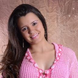 Estudante de Nutrição, 19 anos, divertida, chorona, emotiva, sensível, quer saber mais, #segue?