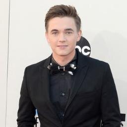 Follow @JesseMcCartney on http://t.co/P11wgcrQ
Like him on Facebook: Jesse McCartney
Like JMacPhilippines on Facebook: Jesse McCartney Philippines