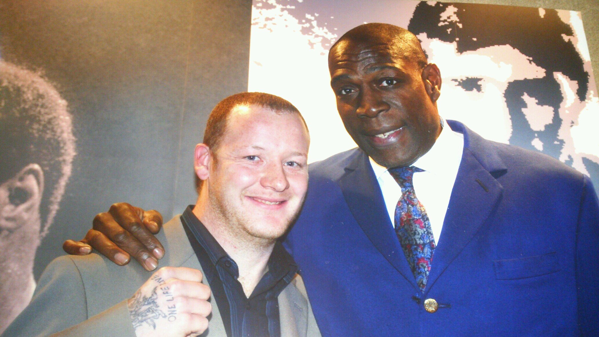massive boxing fan love playing pool.      proud father of two lovely girls abbie and ruby. one life love it