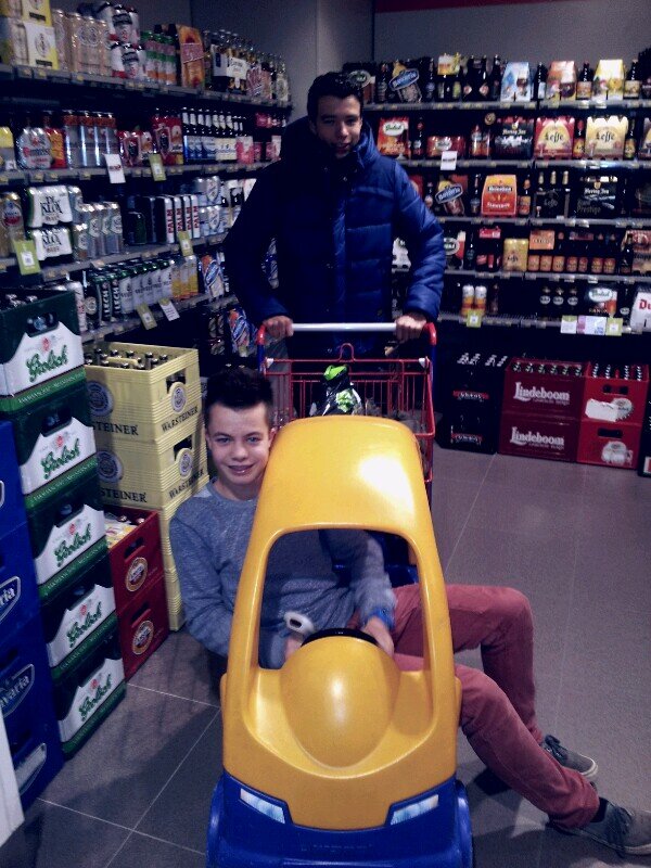 pierreweima's profile picture. player of SSS'18 B1 ~ eens ajacied, altijd ajacied! ~love my girl @LotteBeerkens ❤