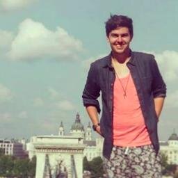 I'm Bryan :) 24, PR Student, annoying and awesome!!!