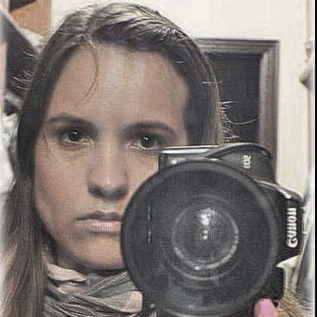 Por um cinema de sonhos e, acima de tudo, pesadelos. / Proud to do what I love, Filmmaker by the heart. Passionately for this art! (Writer/filmmaker/producer)