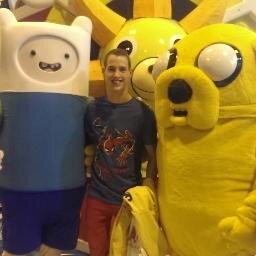 Constructor de cohetes, experto en pizzas, amante de los Gigantes, padre, virgen para siempre, y youtuber :)