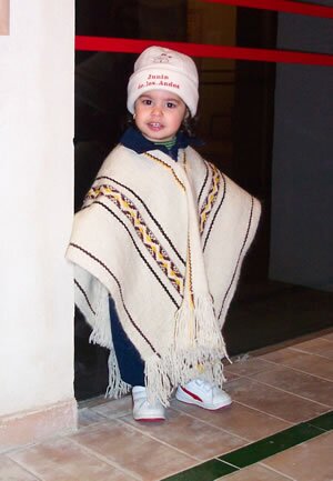 Ex cuenta huevo. Ex convicto. El niño poncho vuelve.  Amante de la naturaleza y los ponchos. Gran cocainómano y mejor persona. Siempre saludo.
