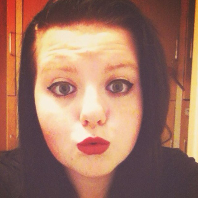 Follow for a follow back:)))