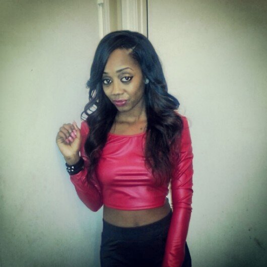 lover of fasHIon,money and much more..Im Beast. Ceo Of baD Bitches  wanna know anything else touch ya nose and follow Me