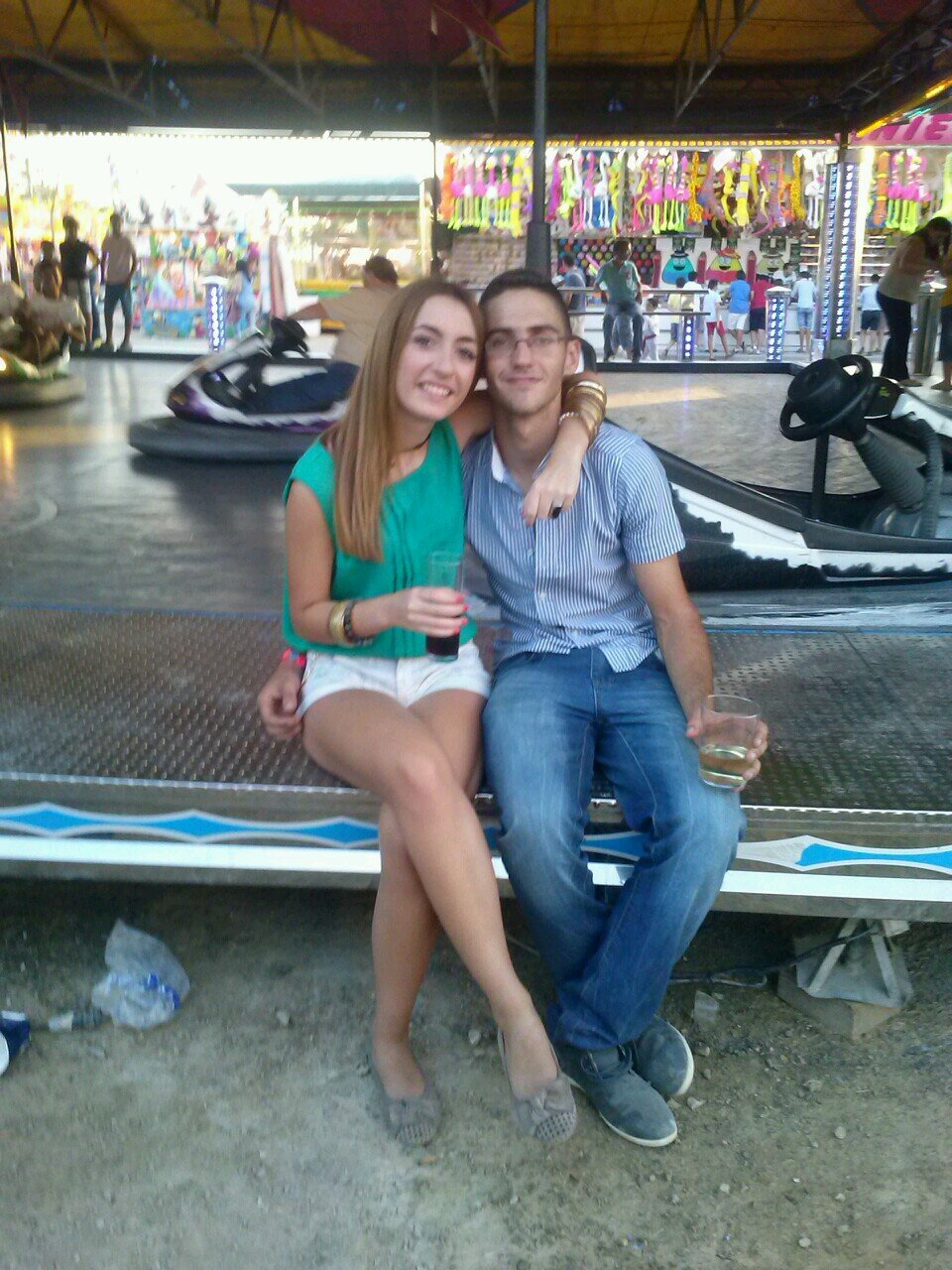 A dia de hoy ser normal es lo mas diferente.. te parece raro? pues sigue mis pasos veras como te va gustando ;)