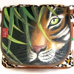 LeoliniTaschen's profile picture. *...EinzigARTiges für dich...* Unikat Taschen, Handtaschen, Damenhandtaschen, Umhängetaschen, 100 % handgefertigt *DEIN einzigARTiger SHOP für Unikate*