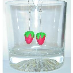 Creaciones artesanales de complementos y artículos de regalo divertidos, originales y unicos!!! No te los puedes perder! :) Realizo encargos!