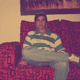 El amor verdadero es cuando alguien acepta tu pasado sin juzgarlo,tu presente sin cambiarte y tu futuro sin imitarle *-*