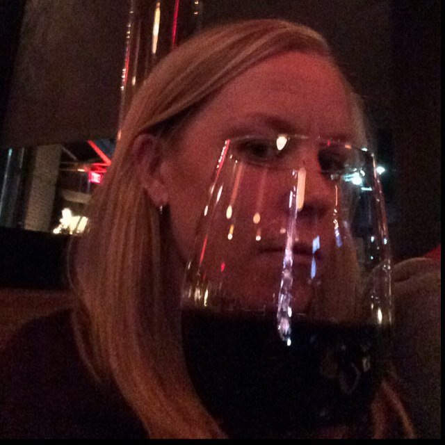 Pro triathlete, multisport coach, lawyer. Weaknesses for coffee, wine, pizza & manatees.