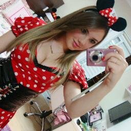 Amo festas,chocolate,roupa,sapato e etc