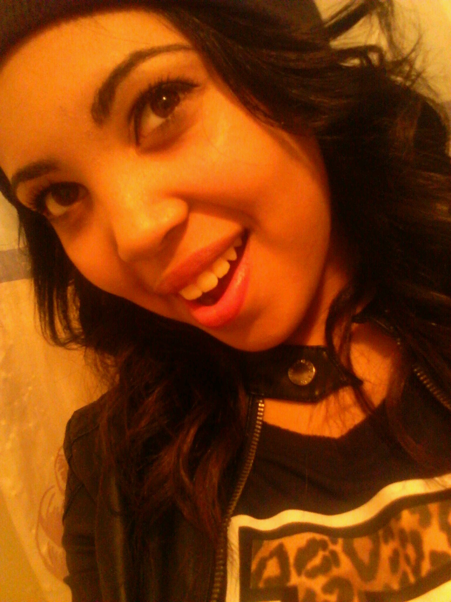 18|employed|i love my life, my family and my 2 Bestfriends Justine, and Terrellツ