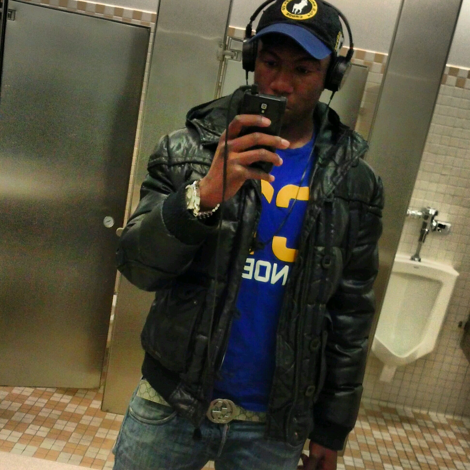 Yu want my bio, I'm okay...