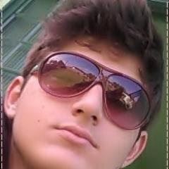 DanielFelipeAlt's profile picture. Que minha coragem seja maior que meu medo e minha força seja tão grande quanto minha fé.