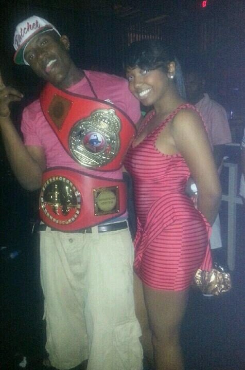 #mma fighter. full of energy. just a young brother trying ta make it out tha ghetto!!!