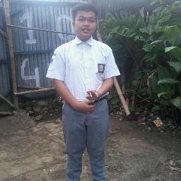 Bogor | SMK TARUNA TERPADU 1 | Rastaman | FB:KhitingRastaman BlueberryManggajambu | Islam :) | Kalo mau di follback mantion ajaw :) Thanks :D
