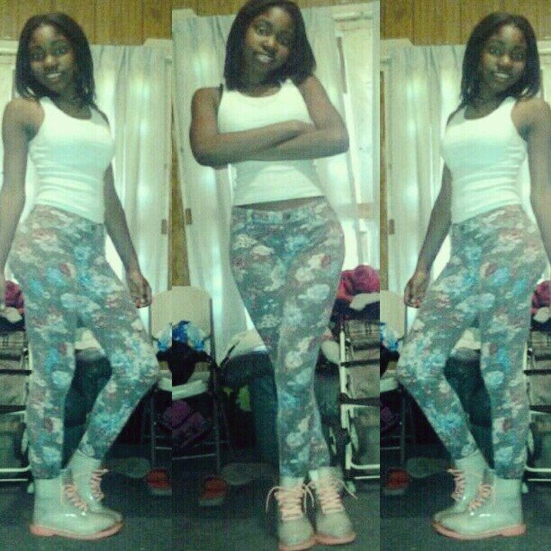 Phuck Youu , #FreeTra'Darrian .
fmoi :_yeahshunn
fmot  :_HHPShunn
Ion Follow Yu For Nun , FOLLOW ME BACK ! Tf
( Moneey&&Loyalty ) 
#ProudAuntyOfTUNNiE