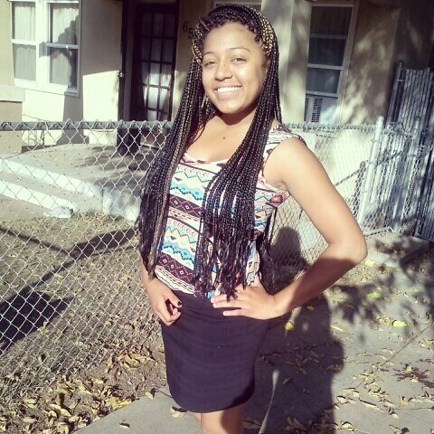 Foreign_nia's profile picture. 