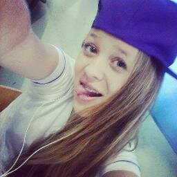 De onde muito se espera é que não surge nada ! ;*