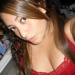 Mi estilo Te encanta Yo  lo se Bitch ;)  & cuando logres ser como Yo Criticame Mientrastanto solo Admirame Pendeja!!