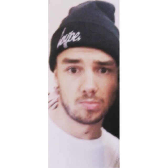 FOLLOW ME ON @kidrauhlkingdum ILYSM BYE
