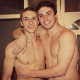 Fans club para los mas genios del mundo, @marianriganti , y @nicoriganti ♡
