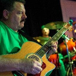 LEARN HOW TO PLAY GUITAR from the ground up - Beginner Guitar Lessons https://t.co/XwiUPAQW9n