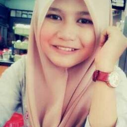 suhailiayub's profile picture. 31 october 1998 |   ♛FASHION DESIGNER♛ | @mohdhakim98 | wechat ID : suhailiayub