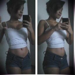 amo quem me ama foda-se quem mim odeia *-*