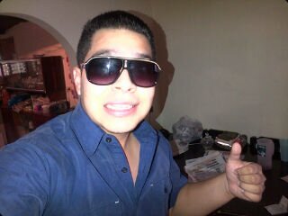 Facee... http://t.co/JgNHXbammB
