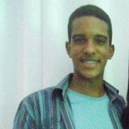Aprenda a ir embora da vida das pessoas, que elas irão aprender a te dar valor.            https://t.co/FrXYDAWJ5h