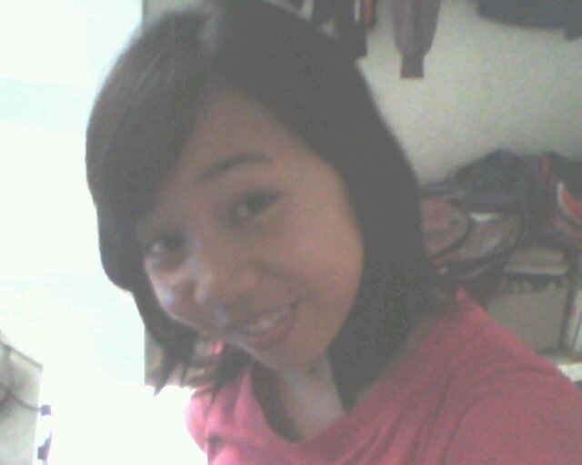 lili_sengkey's profile picture. 