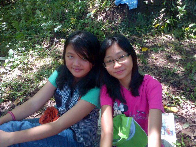 gloriavaniaasal's profile picture. Don't worry