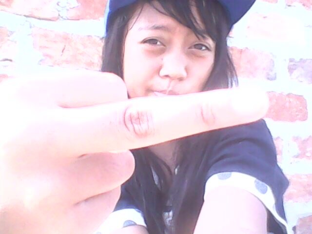 Follback ? Mention aja !
Naksir ? Bilang aja , sapa tau kita jodoh ! #eeeaaakk