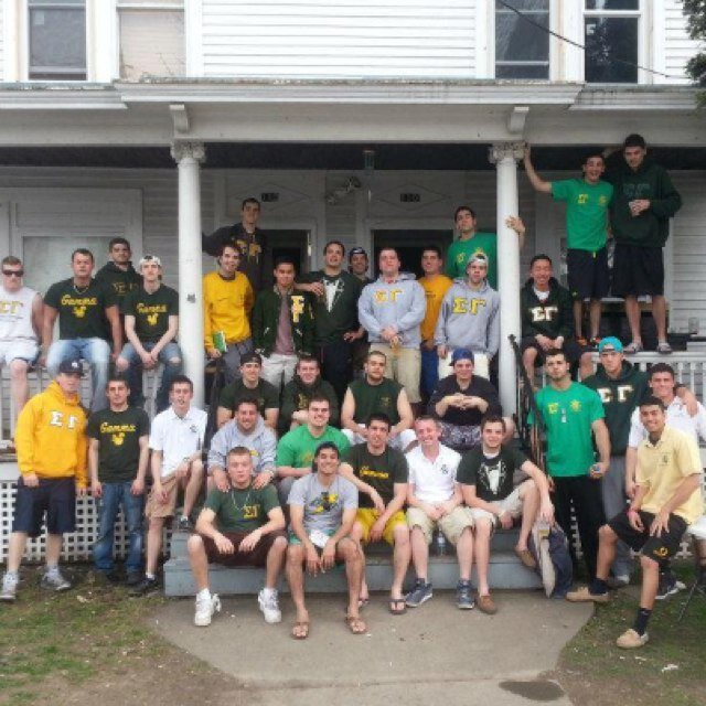 Sigma Gamma
@ SUNY Oswego 
Alpha Chapter
ΣΓ