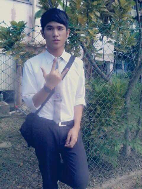 Simple Person ㋡ ● ɪ Am 19 (28.09.95) ● ʜamʙa ﷲ ● Teamғoʟʟowʙack ● ʜu☂aɴ™
WeChat : AzarulBadrie
  ➜cʜeckout mʏ ғavs ❤