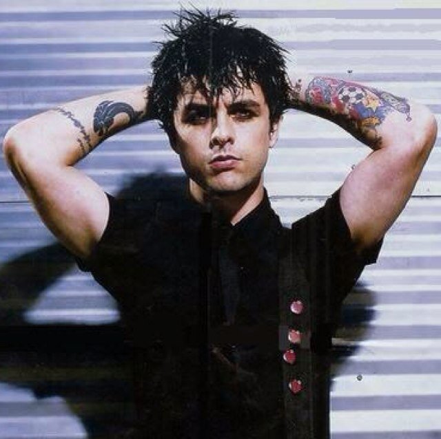 #30STM #MCR #killjoy #greenday #idiot #BMTH #nirvana #supernatural #misfits #DW #sherlock #TBBT #взаимныйфолловинг лох,который забыл пароль